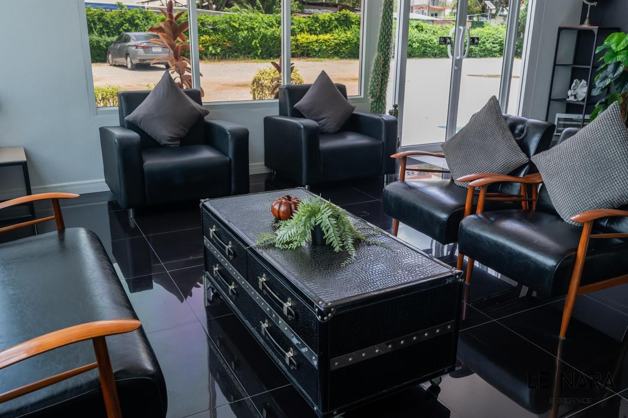 Le Nara Residence Jomtien Beach Extérieur photo
