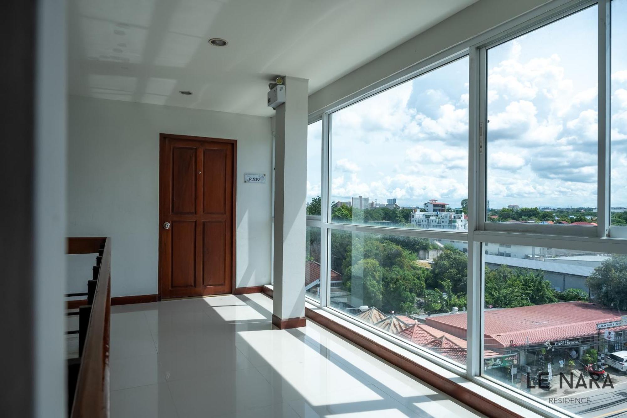 Le Nara Residence Jomtien Beach Extérieur photo